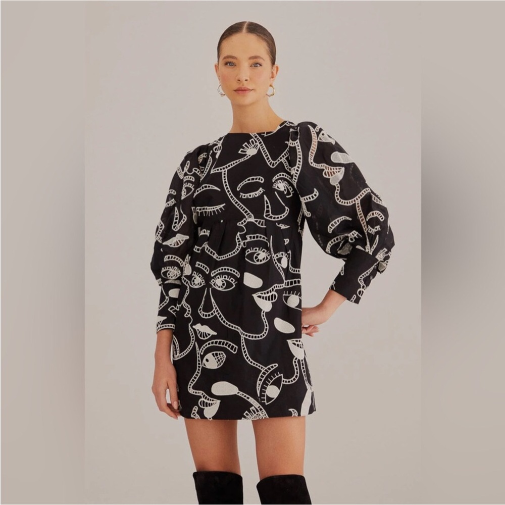 FARM Rio Richelieu Faces Dress Embroidered Cotton Eyelet Black & White Lace